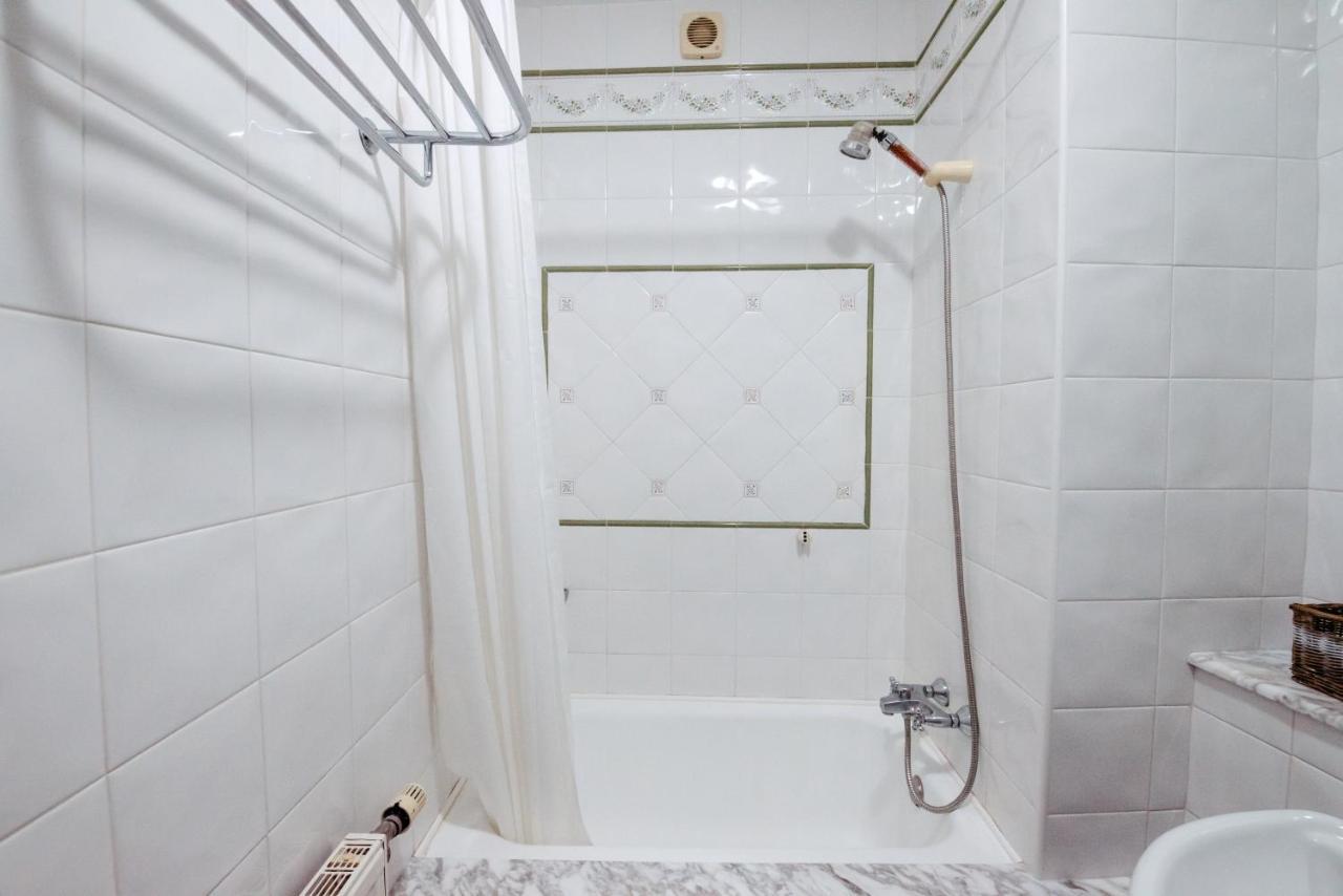 Lar Da Revolta Apartment Cedeira Bagian luar foto