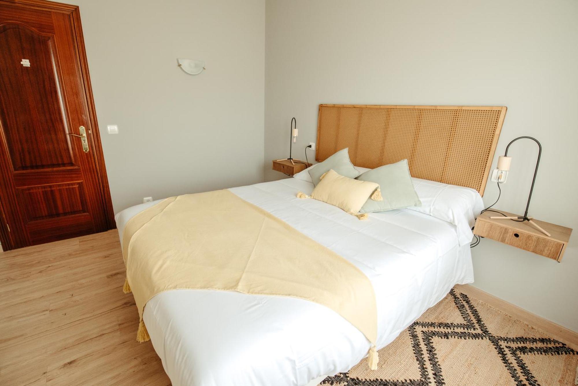 Lar Da Revolta Apartment Cedeira Bagian luar foto